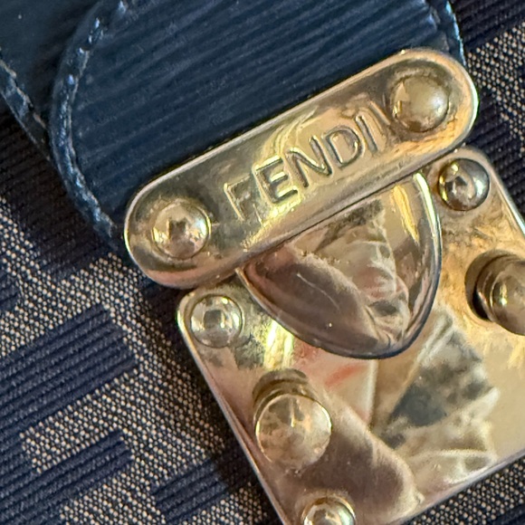 💯 Fendi Zucca 2 Way Vanity Bag - Picture 7 of 13